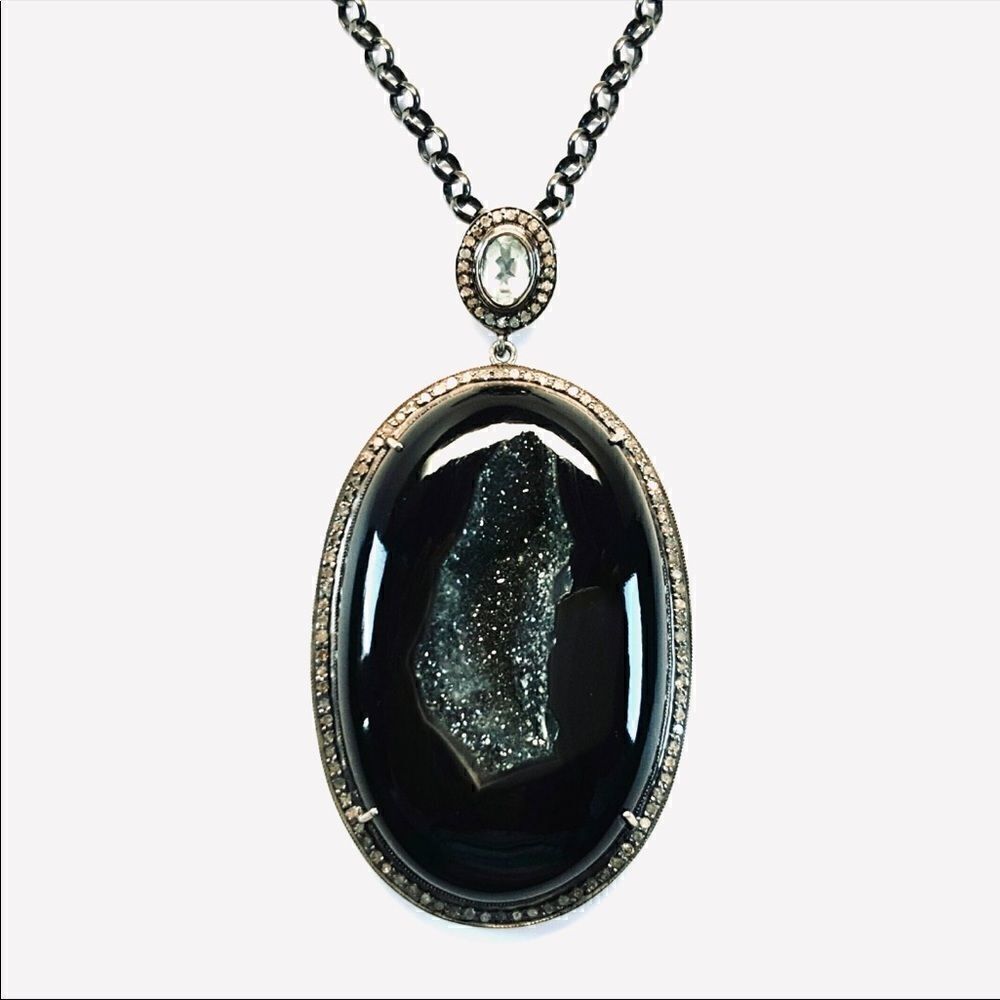 ♥️  Black Druzy Agate Pavé Diamonds White Topaz pendant necklace